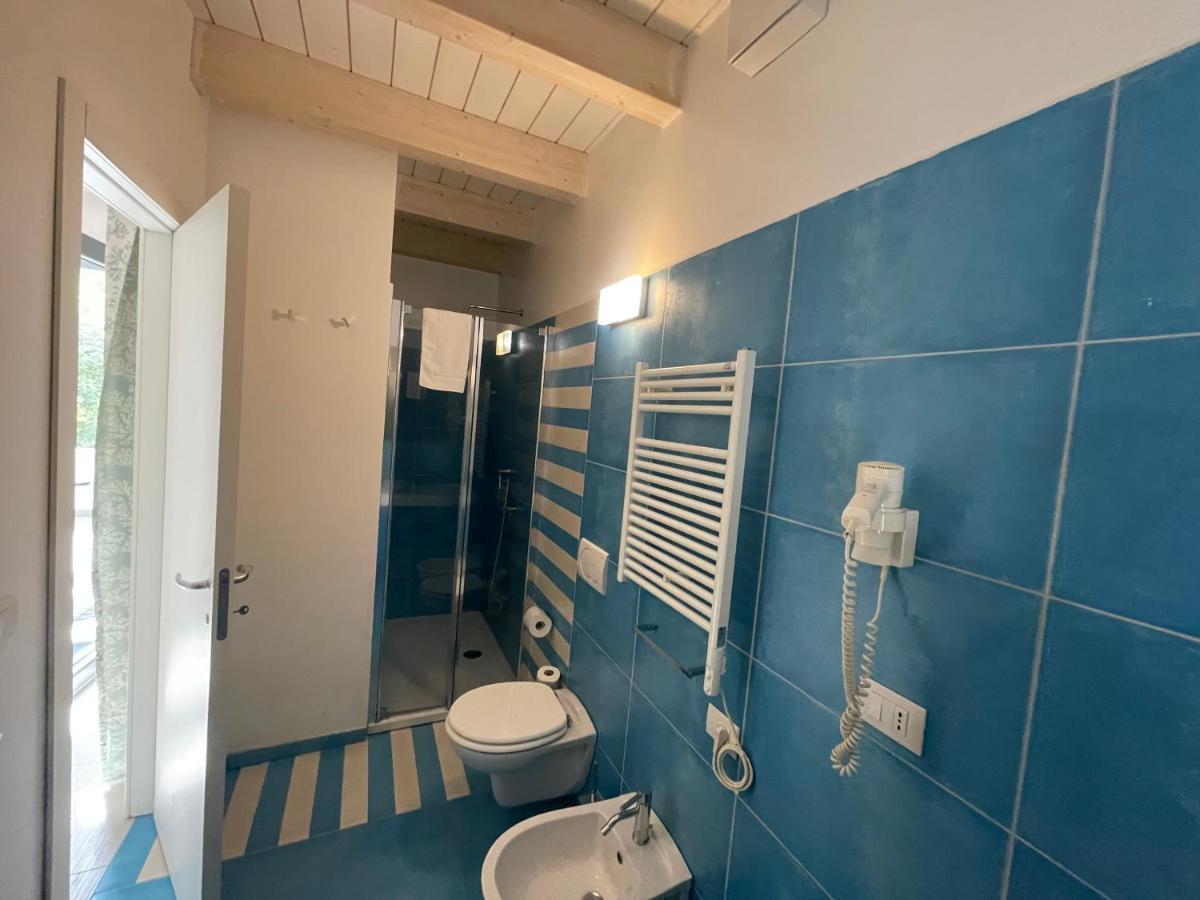 Baia Sangiorgio Hotel & Beach Club Bari Zewnętrze zdjęcie